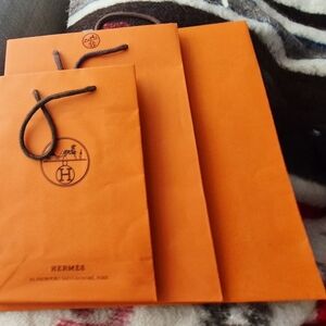 Hermès Orange Luxury Shopping Bags Shopping Set Of 3